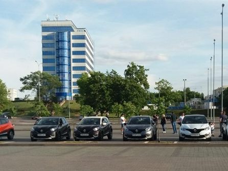 На встречу приехало аж 10 машин!!! По сравнению с предыдущими встречами - у нас намечается позитивный прогресс!!!