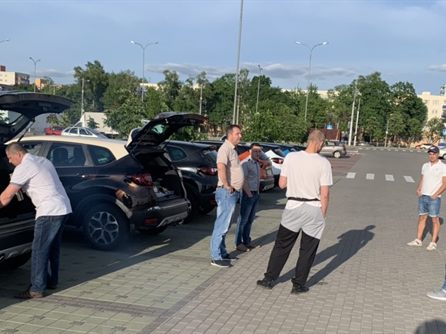 Одна из машин была "кофе-машин", Спасибо Александру за любезно предоставленный и тщательно отобранный у него кофе)))
