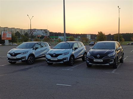С этой встречи сохранилось всего одно фото, но что есть — то есть :)